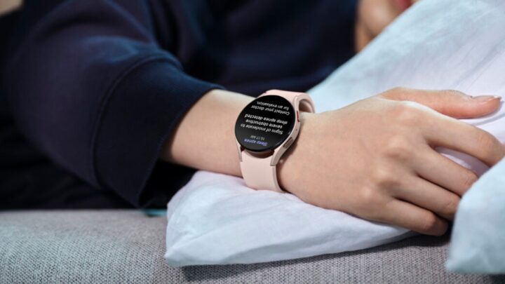 Samsung Galaxy Watch 4 Sleep Apnea Health Monitor