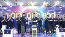 Samsung’s Thai Nguyen factory produced its 1 billionth Galaxy phone