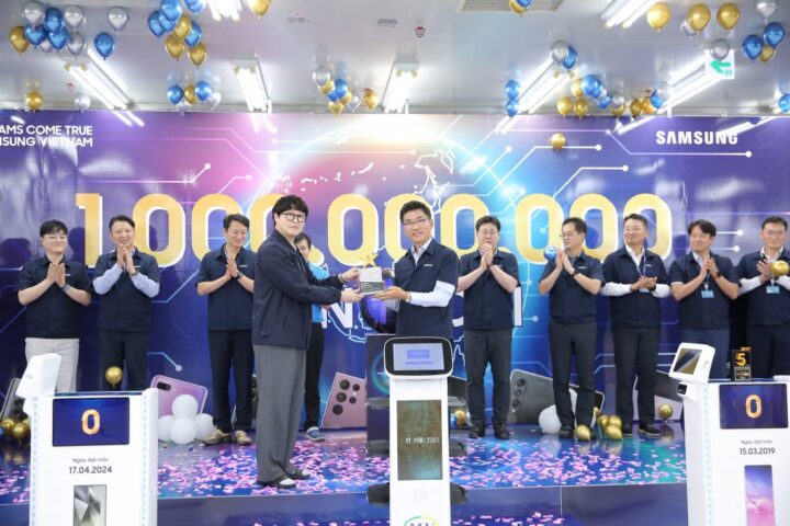 Samsung’s Thai Nguyen manufacturing facility manufactured its 1 billionth Galaxy cellphone