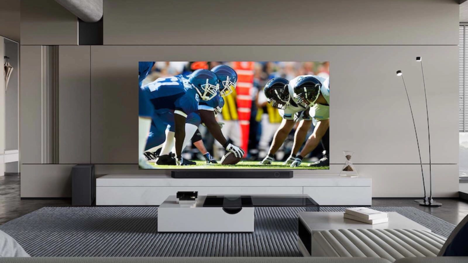 Samsung teams up with NFL expro to teach UK fans the rules SamMobile