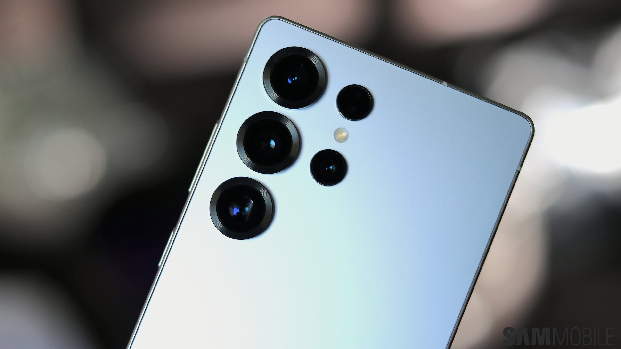 galaxy s25 ultra rear cameras