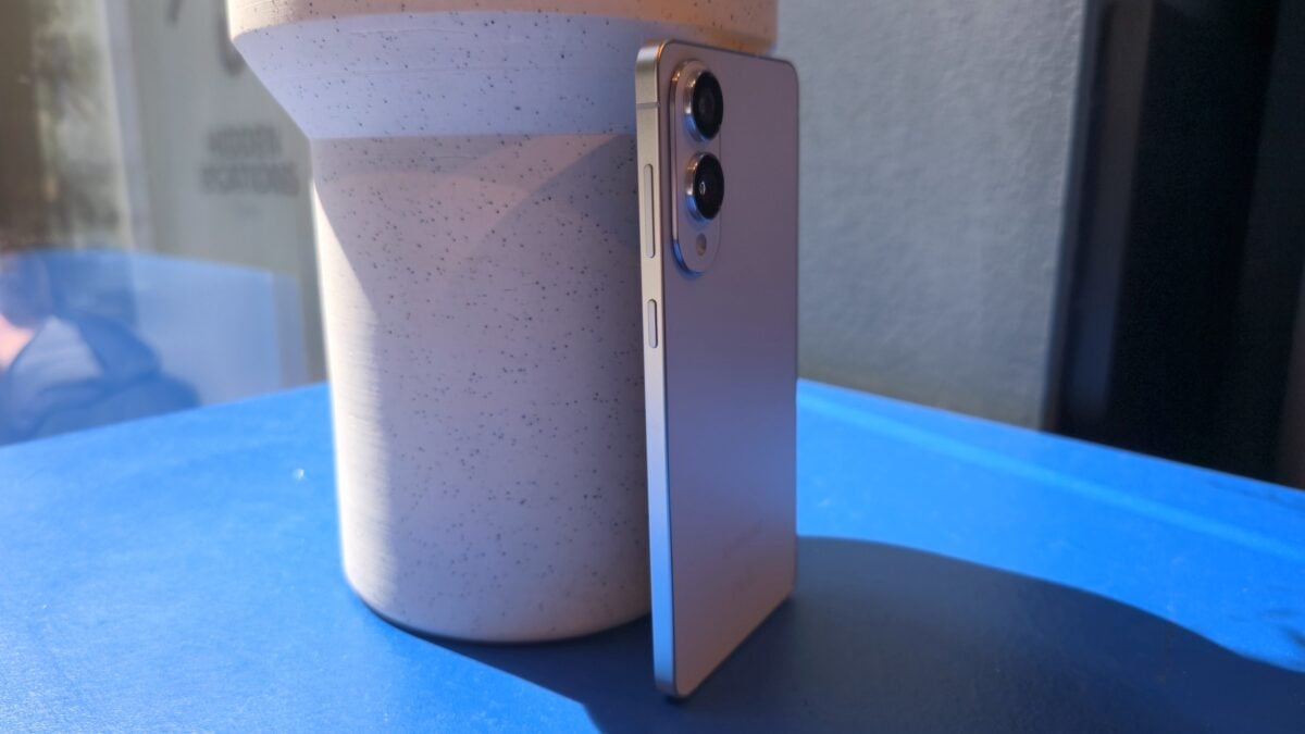 galaxy s25 edge hands-on 26