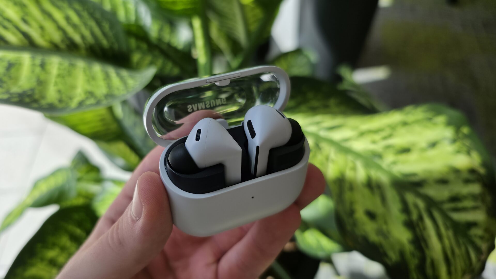 galaxy buds 3 fe – 14