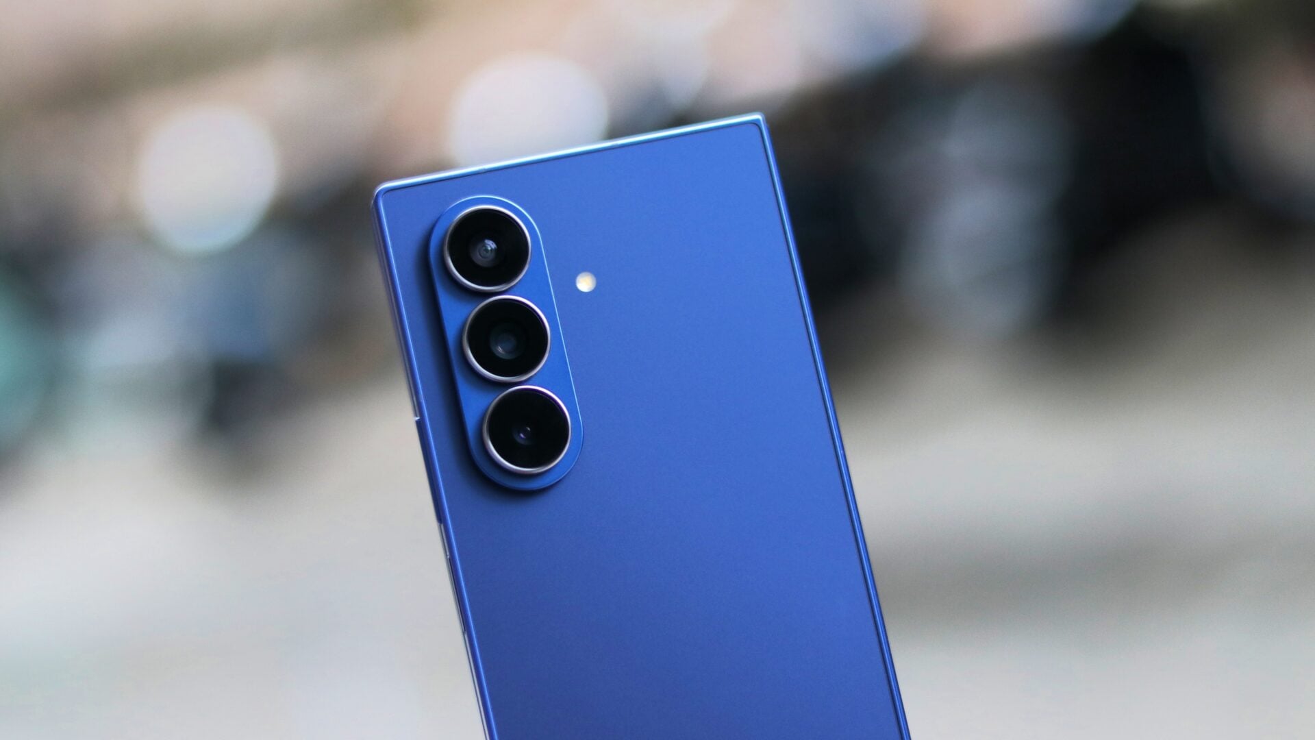 galaxy z fold 7 camera