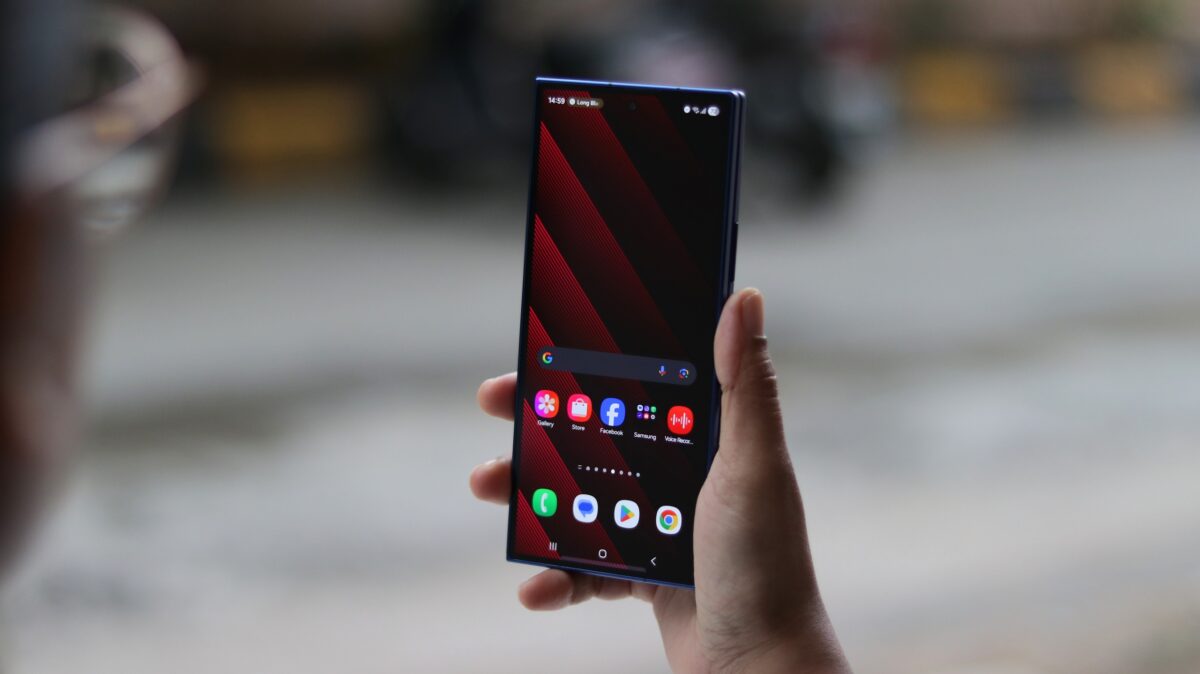 galaxy z fold 7 review – cover display