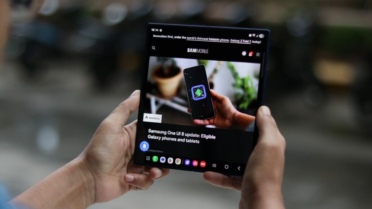 samsung galaxy z fold 7 foldable display