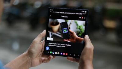 samsung galaxy z fold 7 foldable display