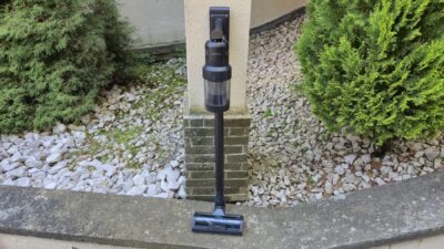 The best Samsung vacuum gets discount and free Buds 3 Pro in the UK