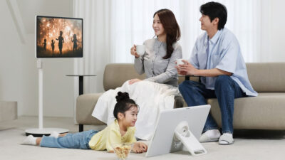 Samsung launches a touchscreen TV with battery and kickstand
