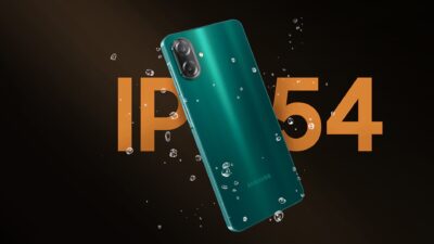 Samsung launches two similar affordable phones with an IP54 rating