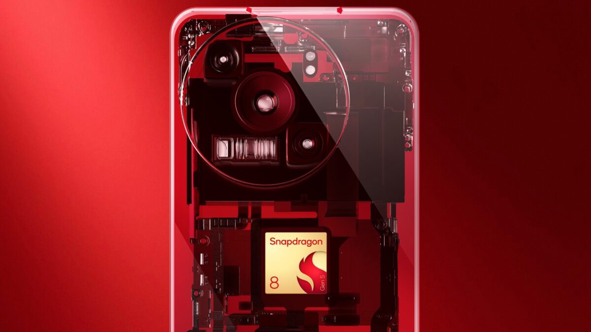 qualcomm snapdragon 8 gen 5 chip inside smartphone