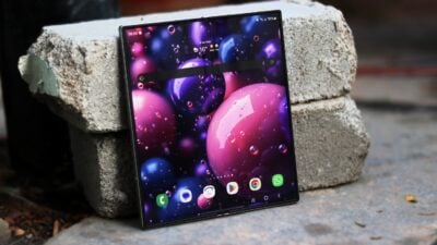 galaxy z fold 6 foldable display