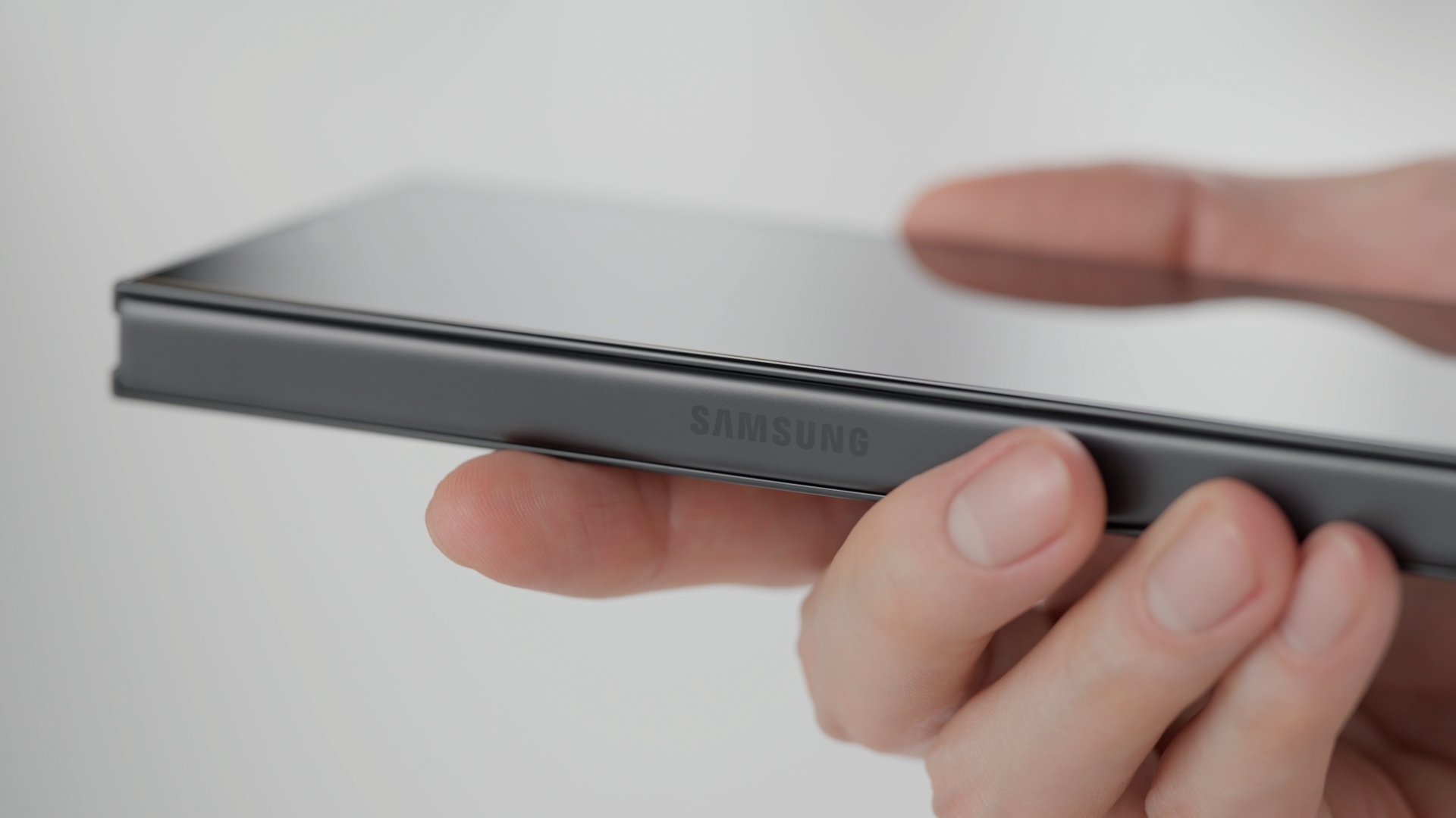 galaxy z trifold unboxing 10