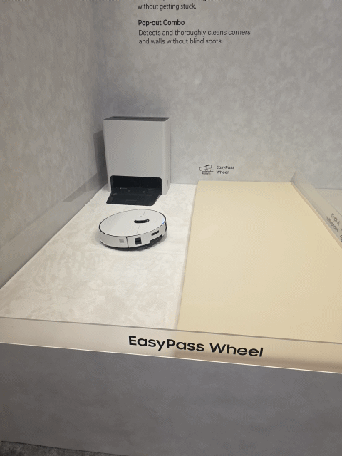 samsung bespoke ai jet bot steam ultra (06) easypass wheel