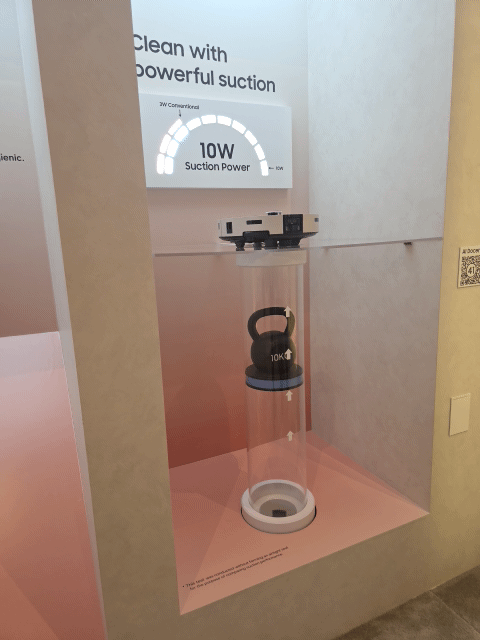 samsung bespoke ai jet bot steam ultra (07) 10w suction power that can pull 10kg metal object