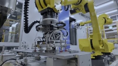 samsung galaxy s24 ultra corning gorilla glass armor assembly robotic arm manufacturing factory