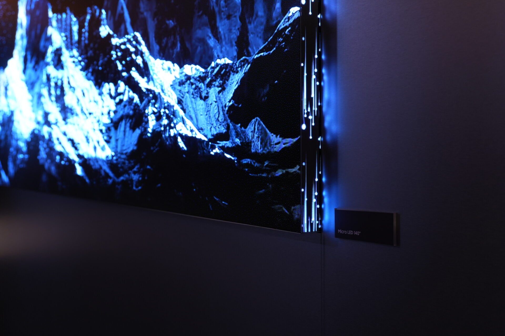 samsung-micro-led-140-inch-mirror-bezel-ces-2026-2