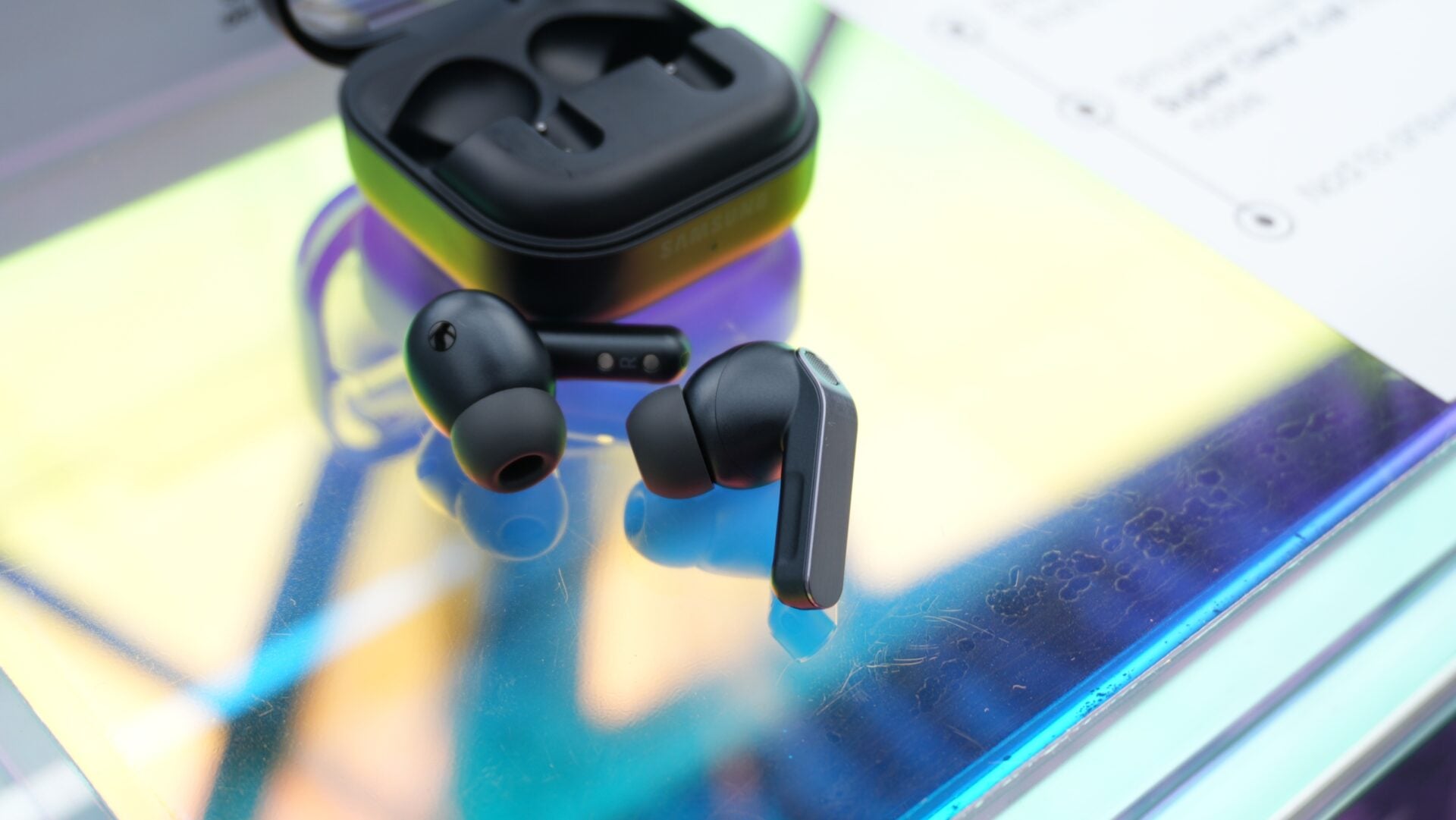 galaxy buds 4 pro hands-on 21