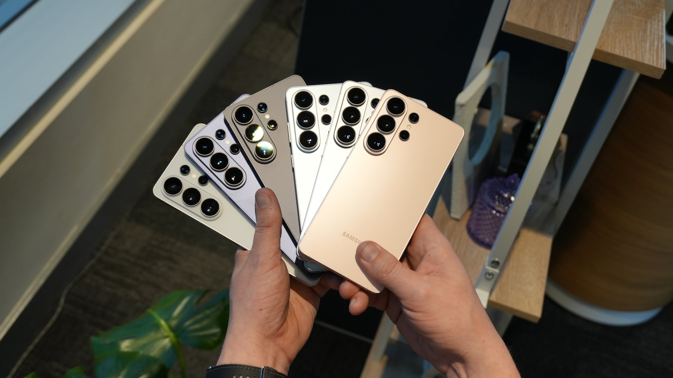 What is the newest Samsung phone? – February 2026