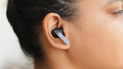 Galaxy Buds 4 Pro in black