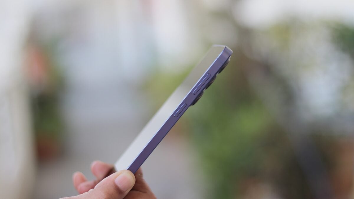 Galaxy S26+ aluminum frame
