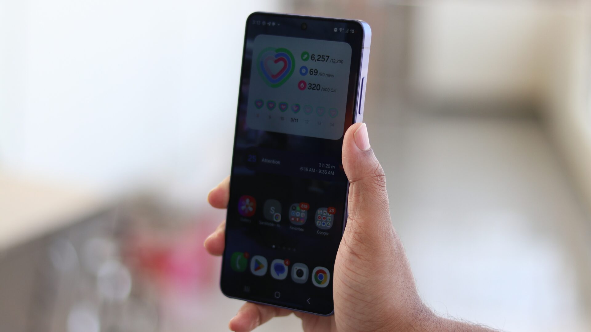 galaxy s26 ultra privacy display in action