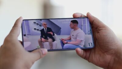 galaxy s26 ultra running youtube