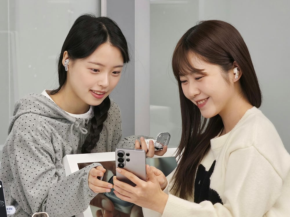 samsung galaxy buds 4 customisation with free stickers (04)