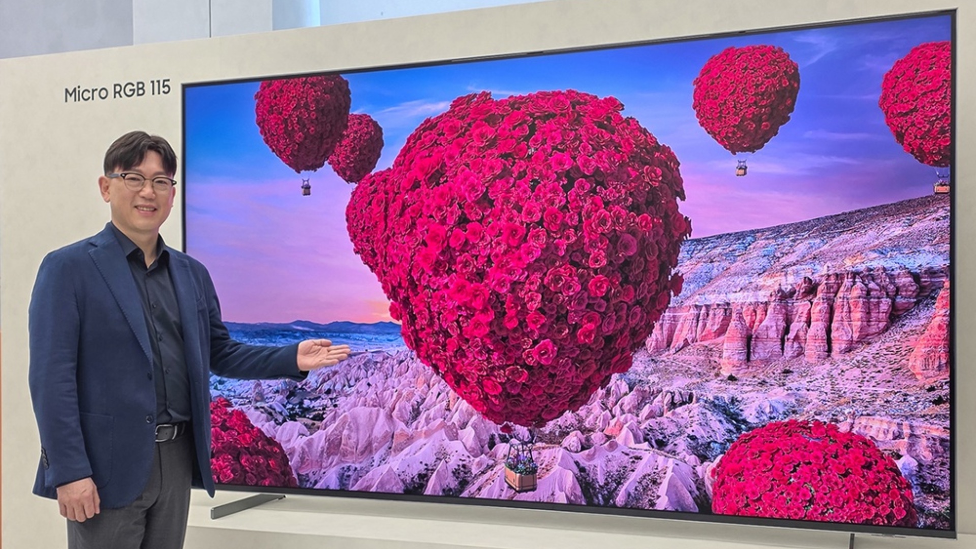 samsung r95h micro rgb 115-inch tv samsung visual display president yong seok-woo the first look seoul 2026