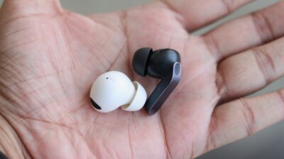 galaxy buds 2 pro and buds 4 pro