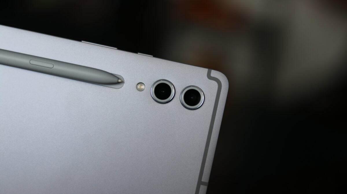 samsung galaxy tab s10 ultra back panel and rear cameras