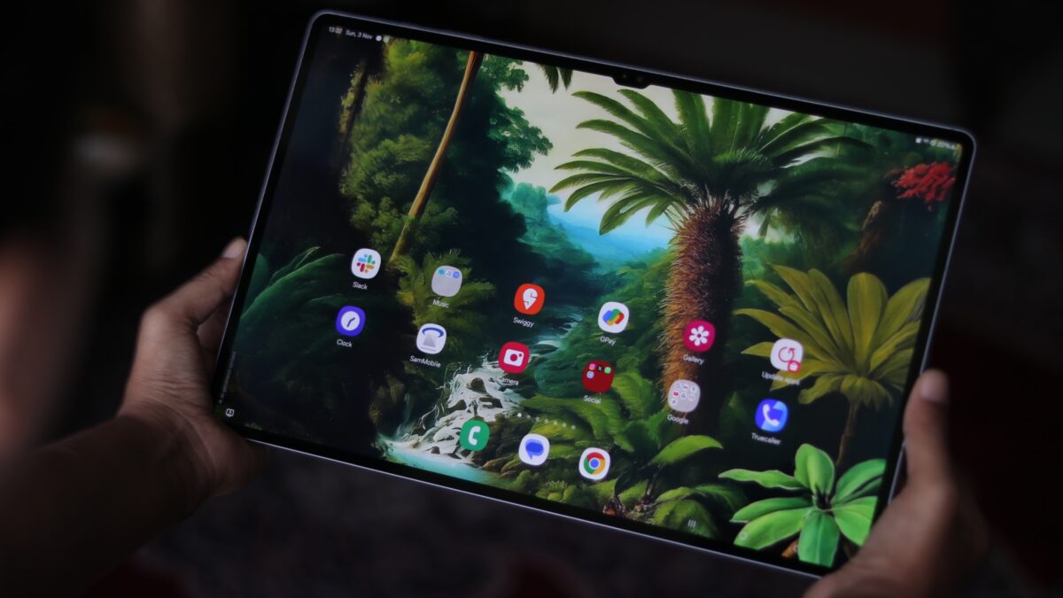 Samsung Galaxy Tab S10 Ultra Display