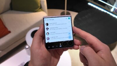 Buy Galaxy Z Flip 8 and get 30% off Galaxy cases and chargers in the UK
