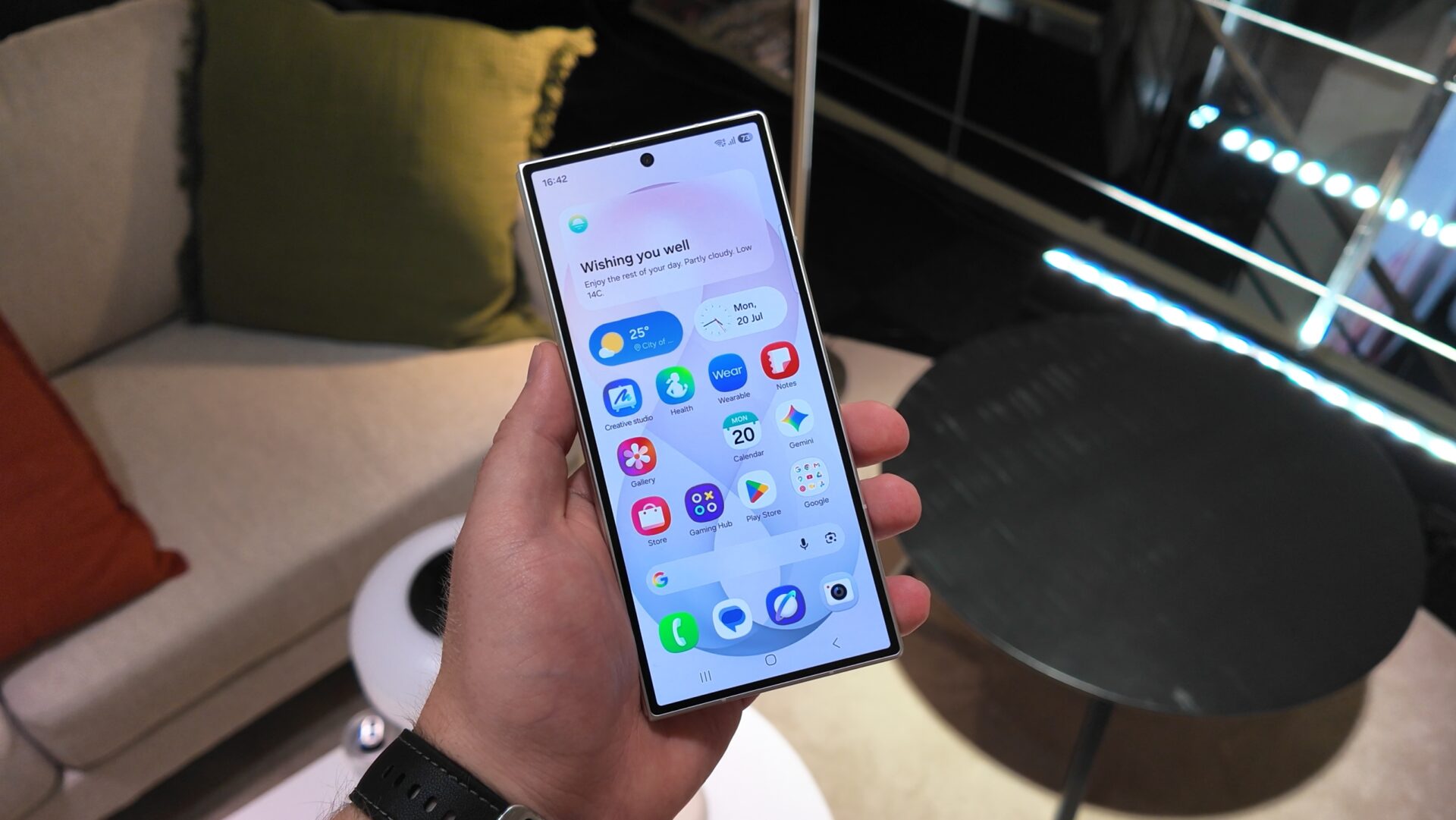 Samsung Galaxy Z Fold 8 Ultra