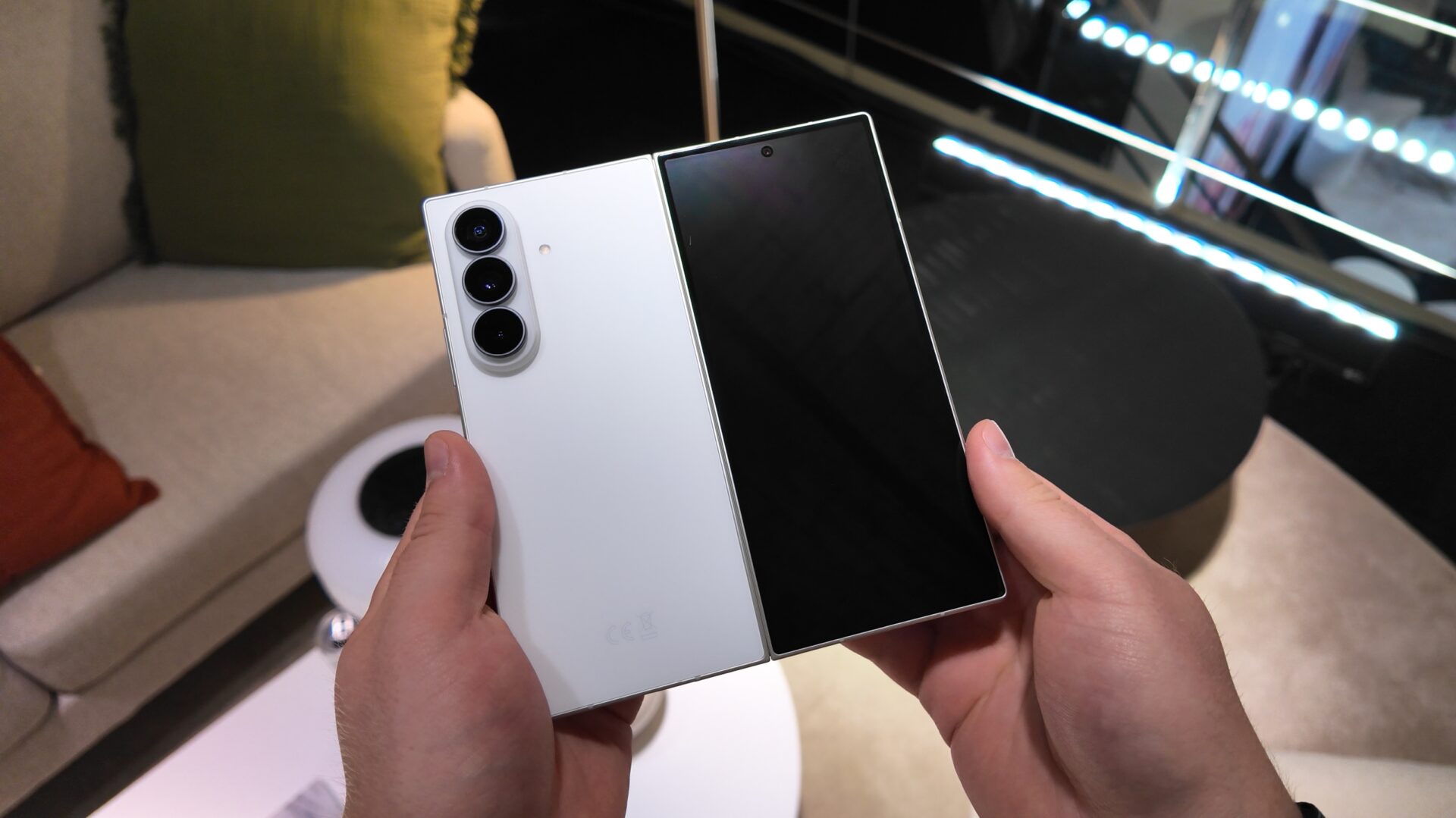 Samsung Galaxy Z Fold 8 Ultra