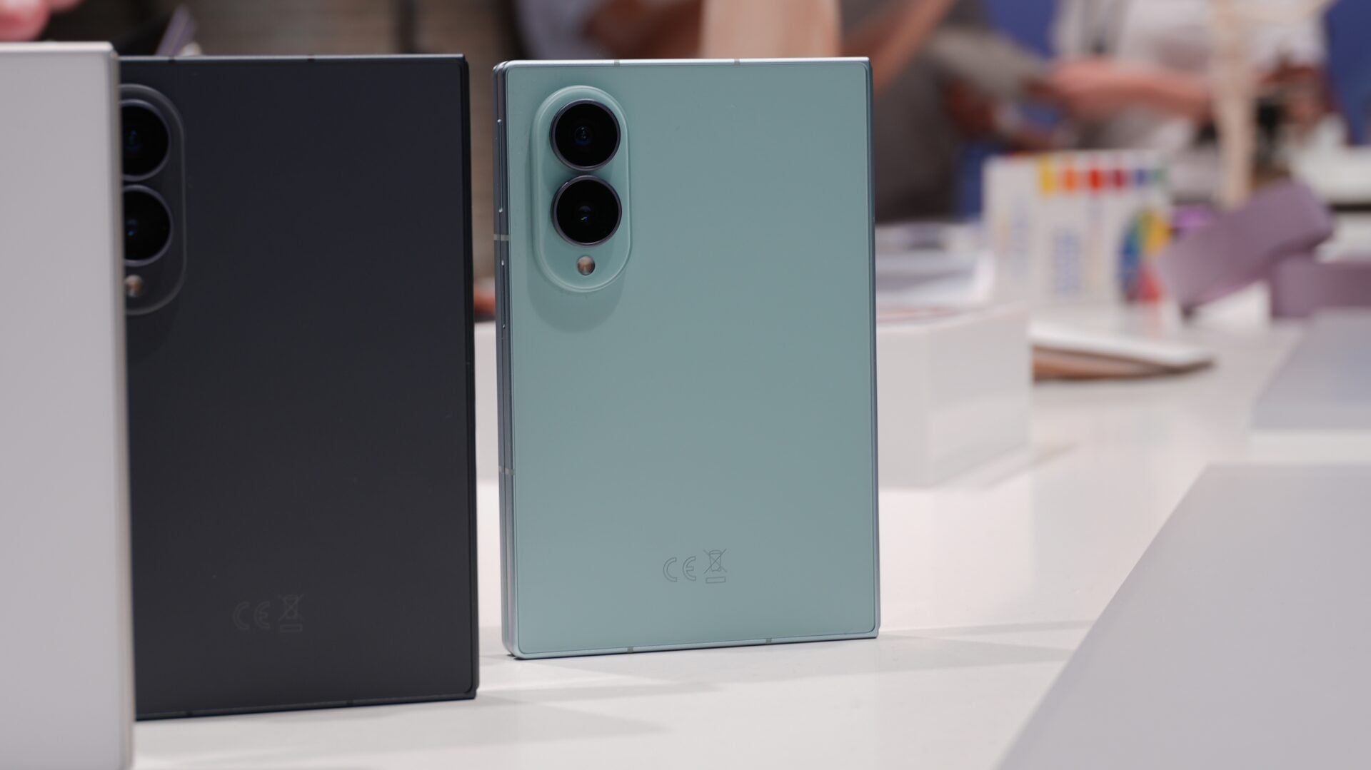 Samsung Galaxy Z Fold 8