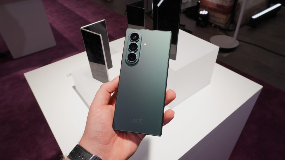 Samsung Galaxy Z Fold 8 Ultra Rear Design