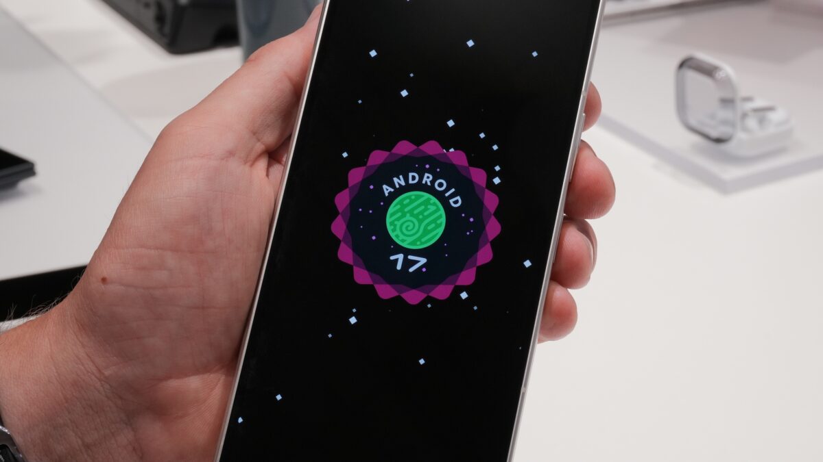 Galaxy Z Fold 8 Ultra running Android 17