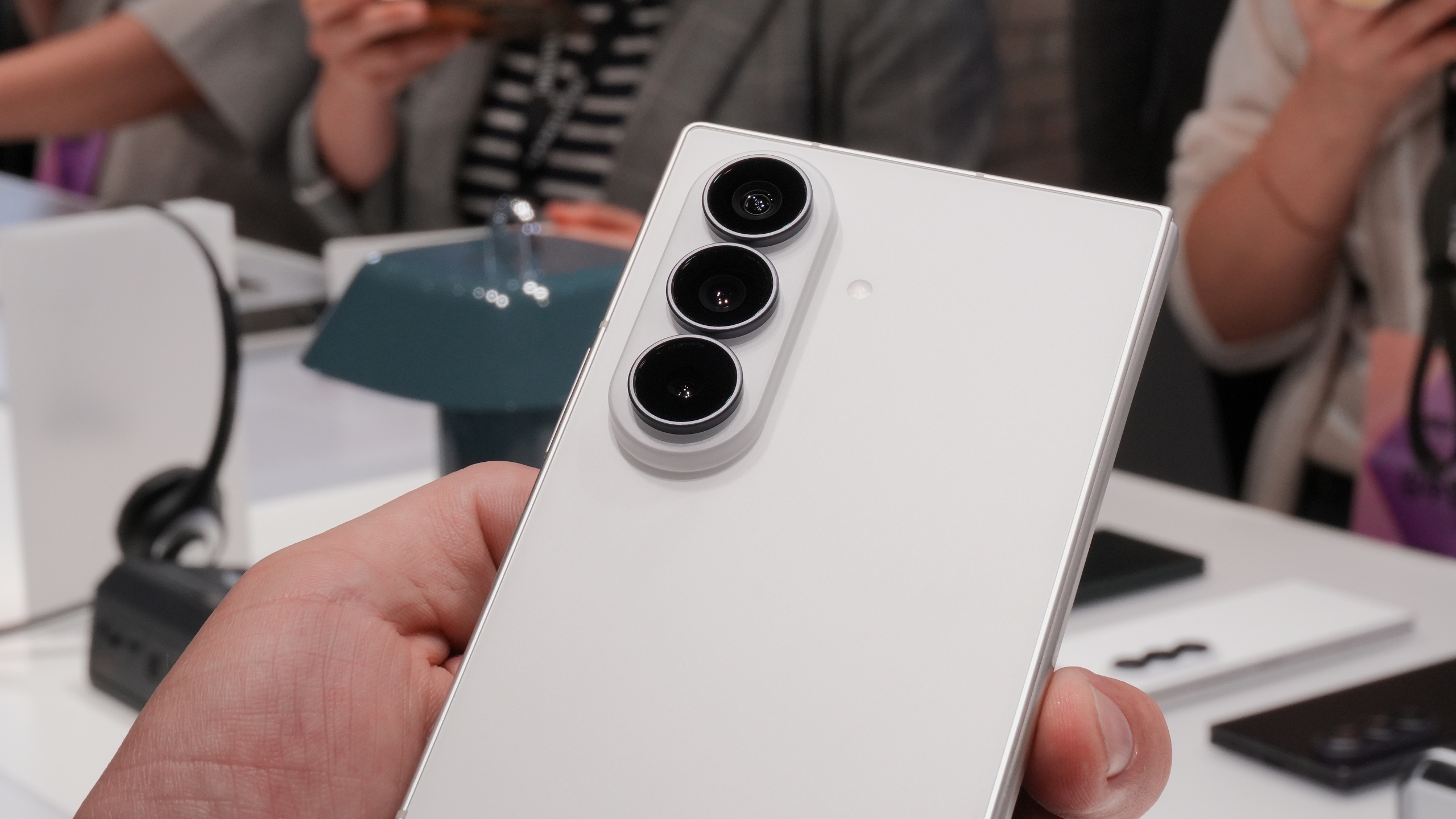 Galaxy Z Fold 8 Ultra camera hardware and specifications - SamMobile