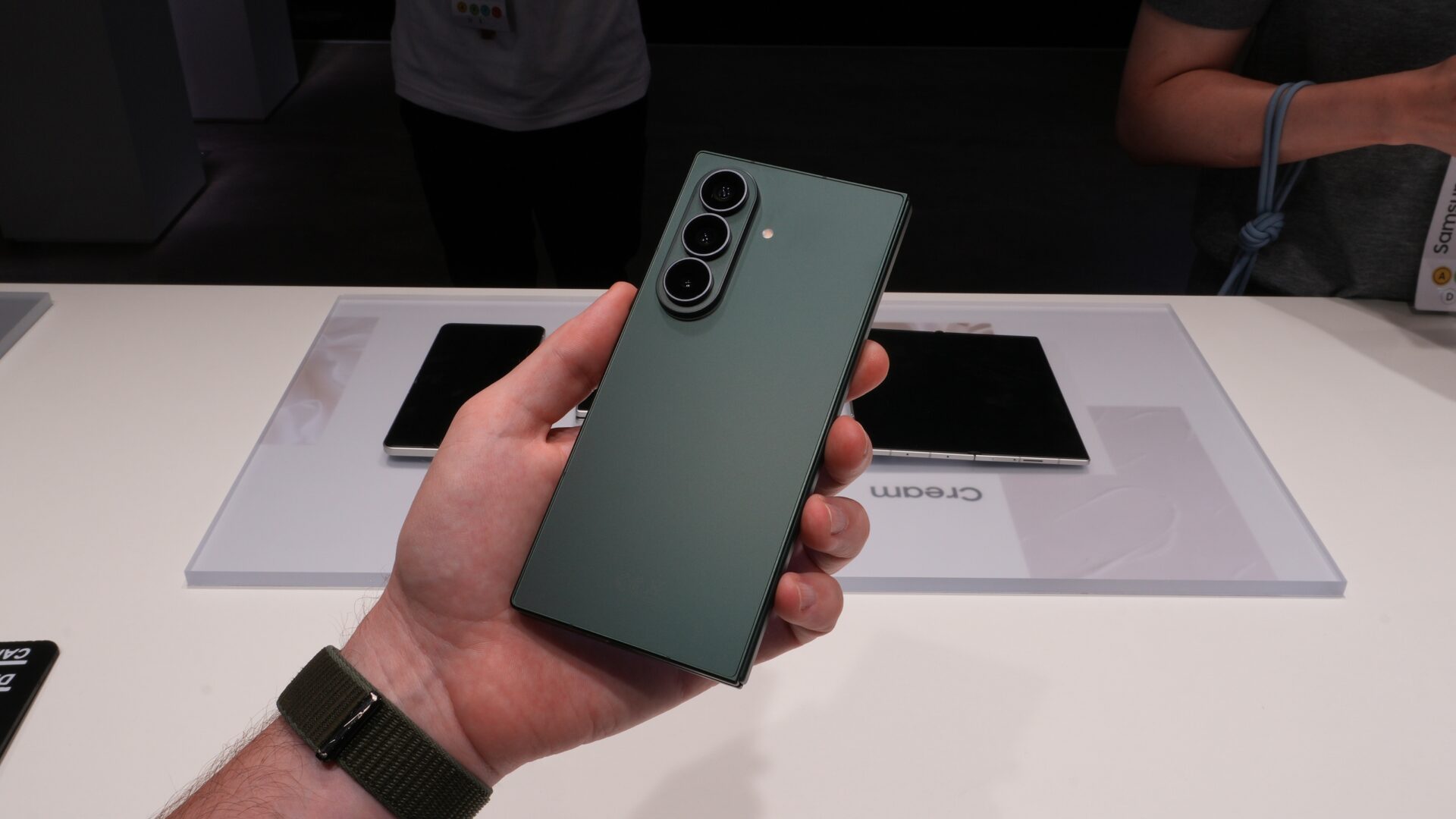 Samsung Galaxy Z Fold 8 Ultra Rear Design