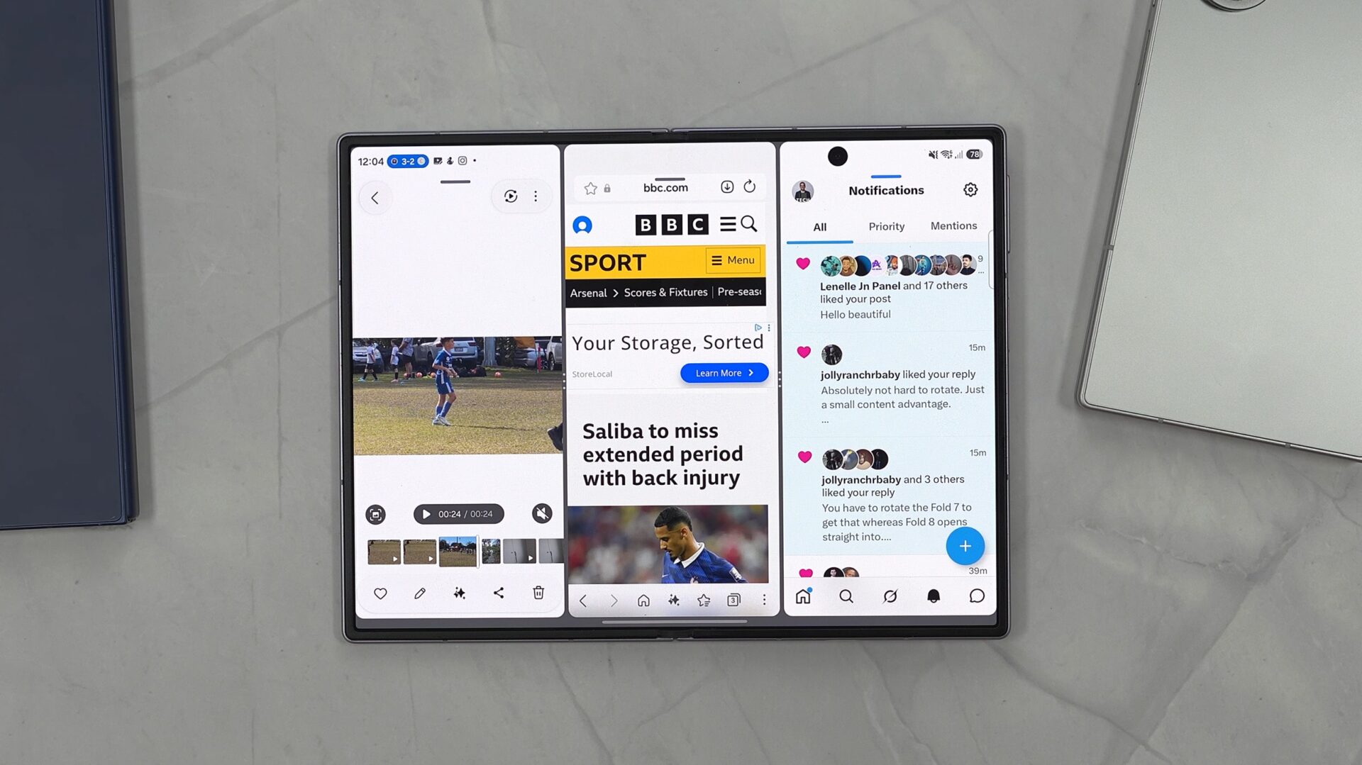 Three-app split-screen on Galaxy Z Fold 8