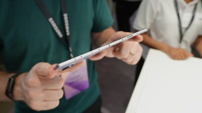 Samsung Galaxy Z Fold 8