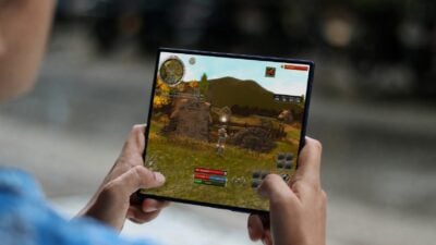 guild wars on the galaxy z fold 7