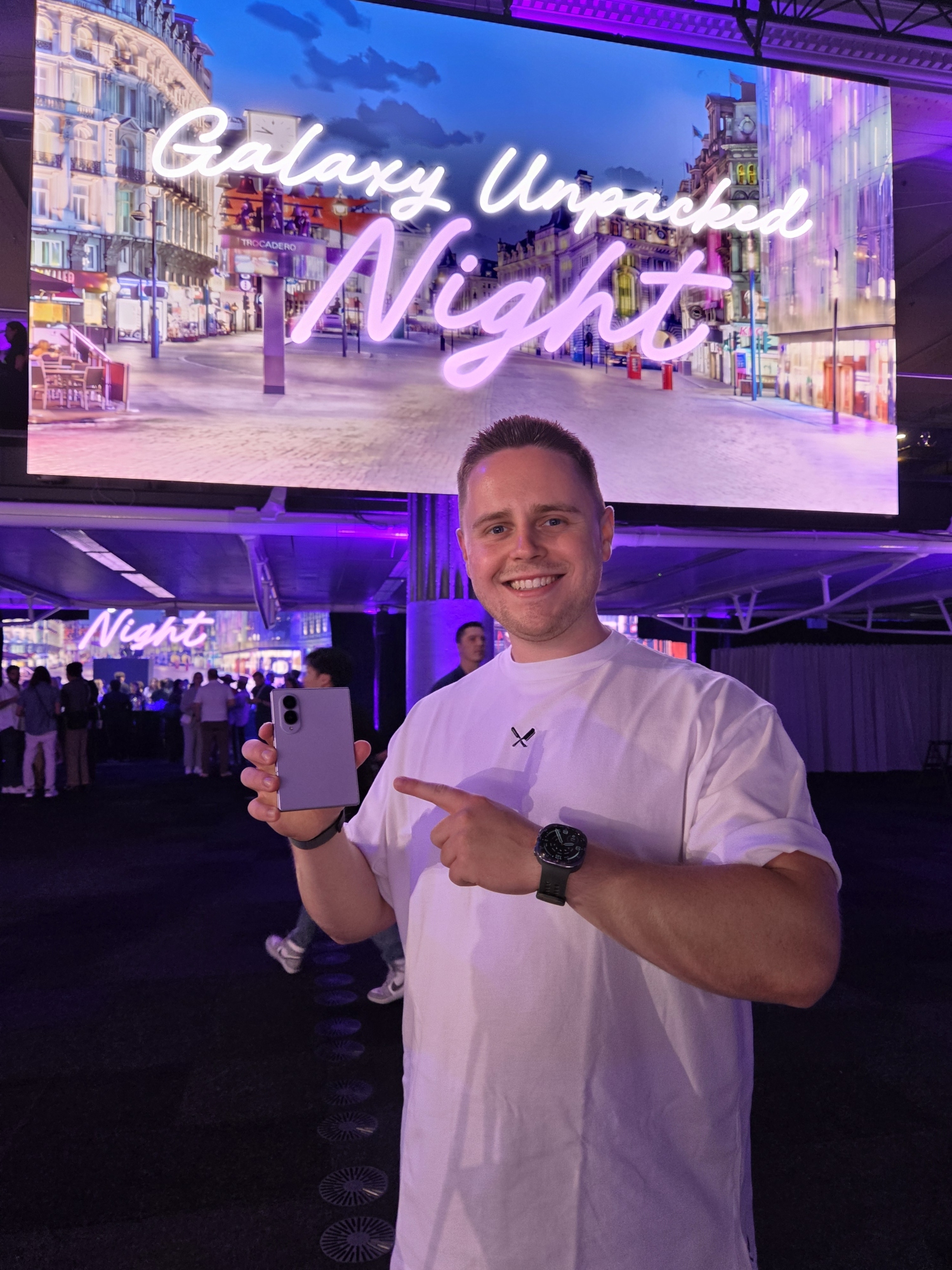 Main camera (1x) photo from Galaxy Z Fold 8