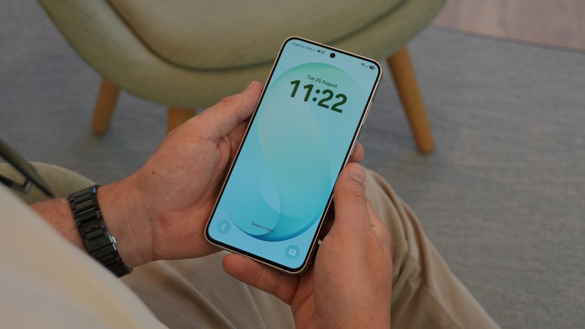 Samsung Galaxy S26 FE Display Lock Screen