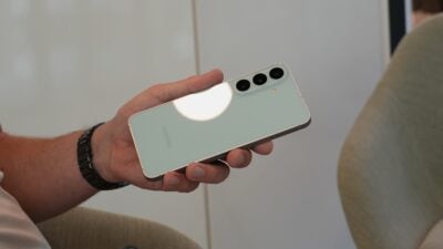 Samsung Galaxy S26 FE Hands-on Rear Cameras