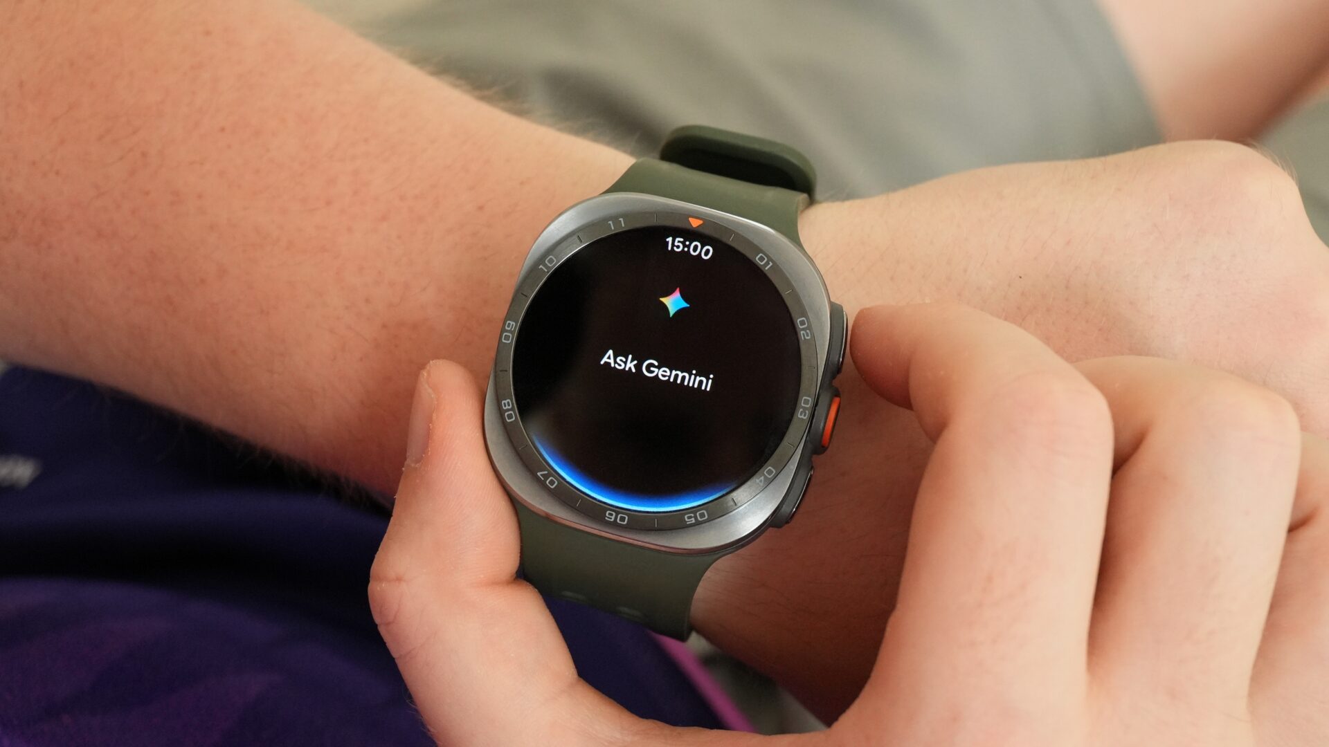 Gemini on Galaxy Watch Ultra 2