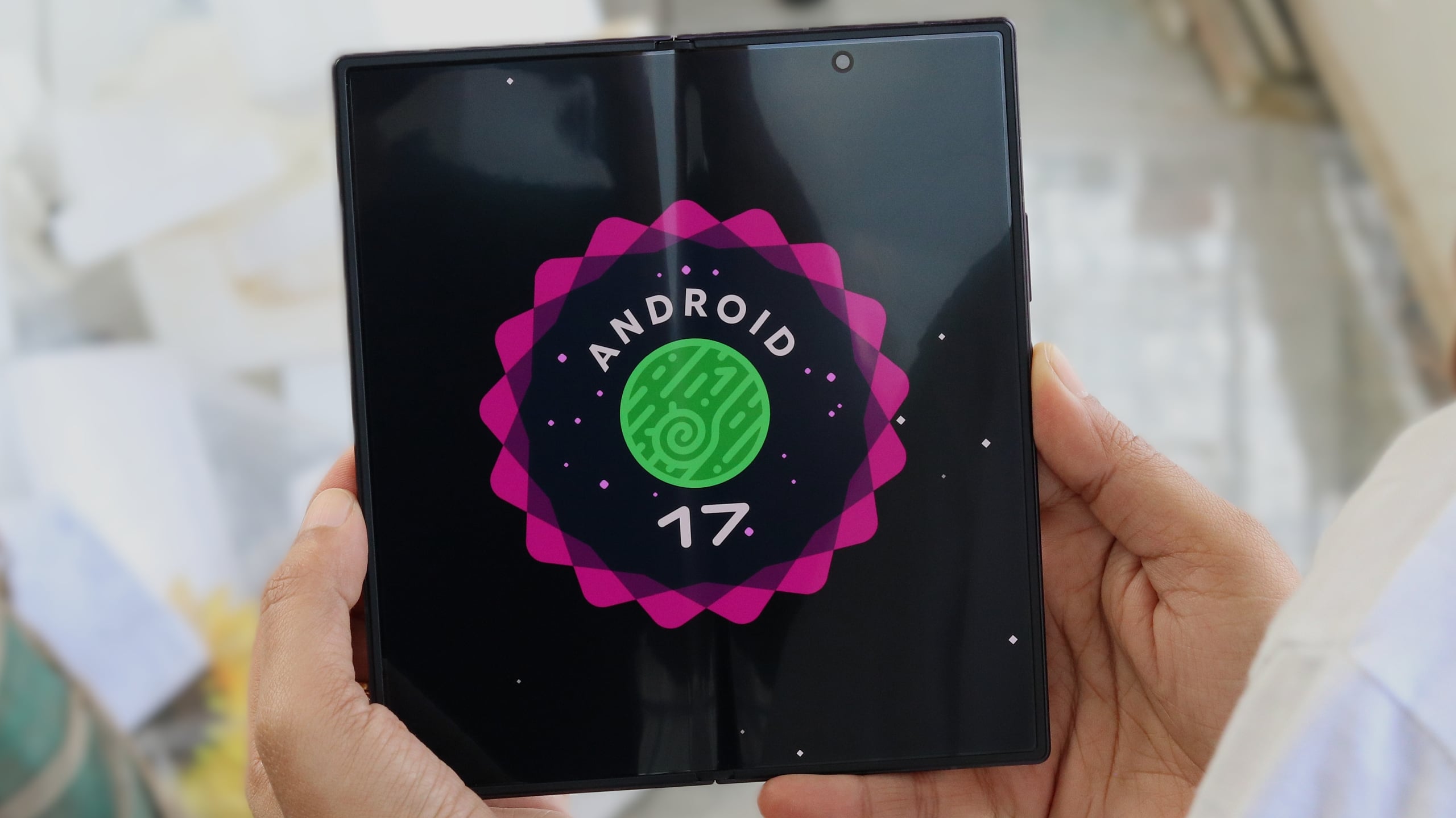One UI 9.5 could introduce darker app icons for Dark Mode