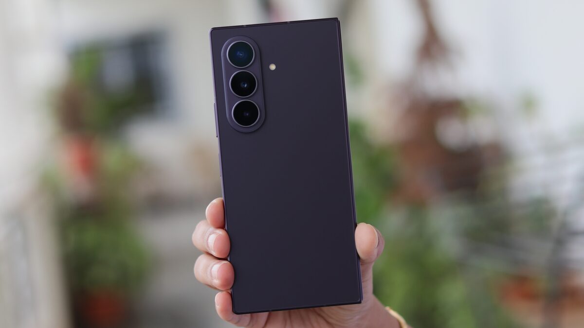 Samsung Galaxy Z Fold 8 Ultra design