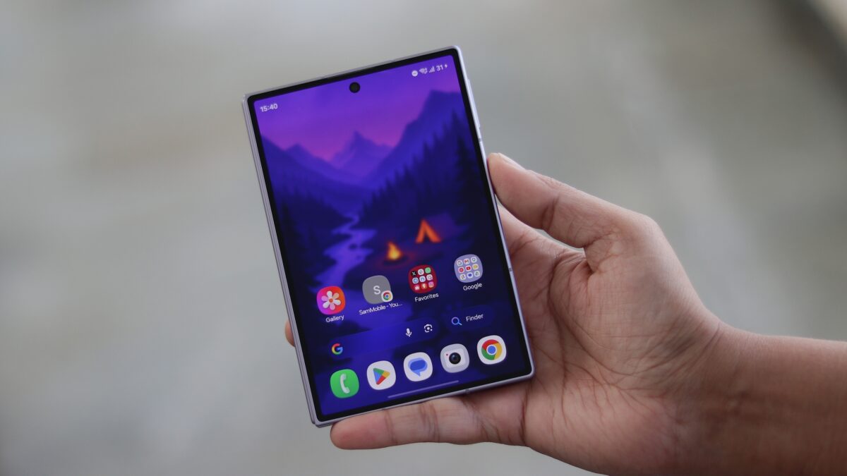 Galaxy Z Fold 8